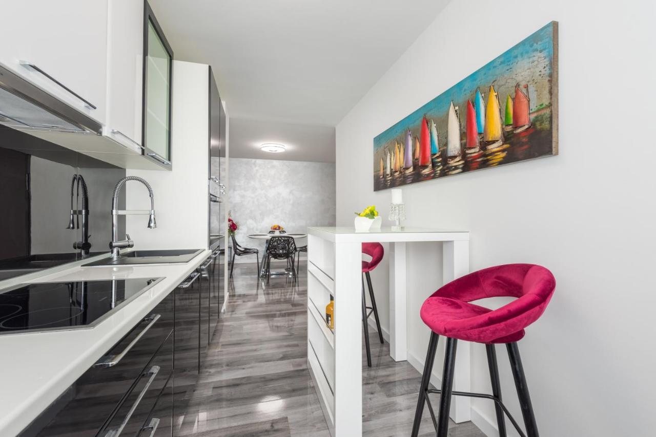 Porta Aurea Di Spalato, Luxury Apartment Exterior photo